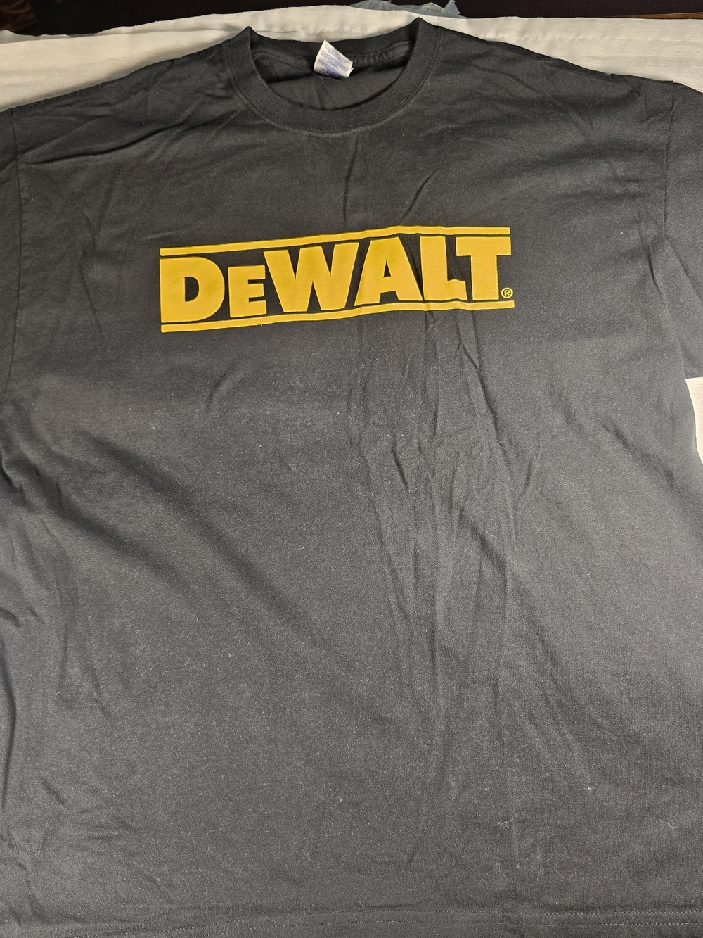 DeWALT Guaranteed Tough T-Shirt Men's XL Black Yellow Gildan